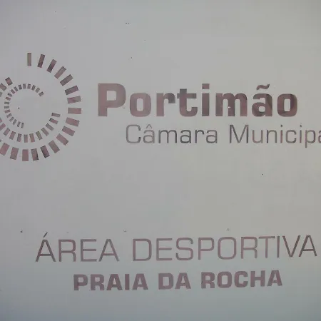 Os Ricardinhos Praia Da Rocha * Portimão